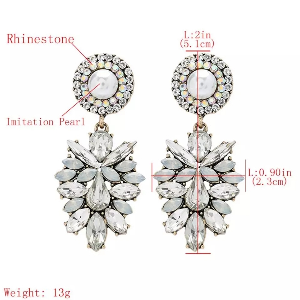 💗IN STOCK 💗Faux Pearl Crystal Statement Earrings - Picture 2 of 3